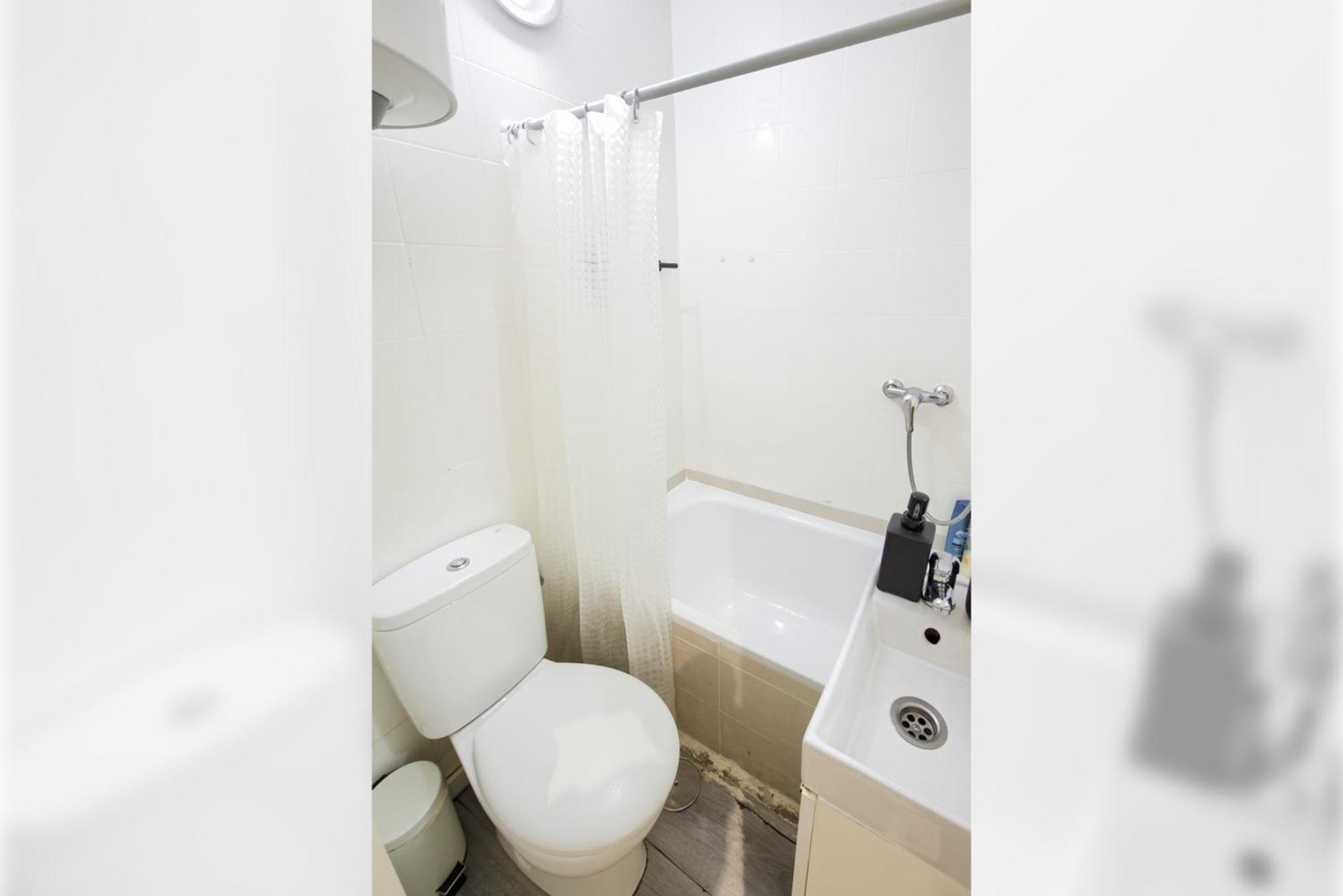 Petit Estudio En , Centro, 2 Pax, Wi-fi & Tv Appartement Madrid